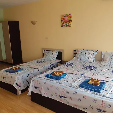 Casa de hóspedes Kazlarov Kiten (Burgas)