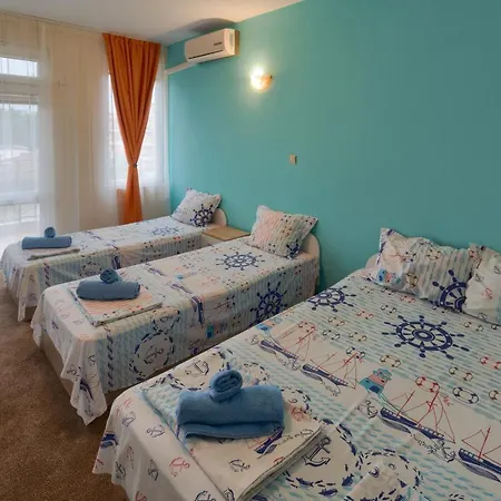 Kazlarov * Kiten (Burgas)