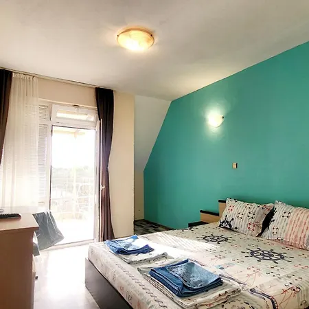 Kazlarov Casa de hóspedes Kiten (Burgas)