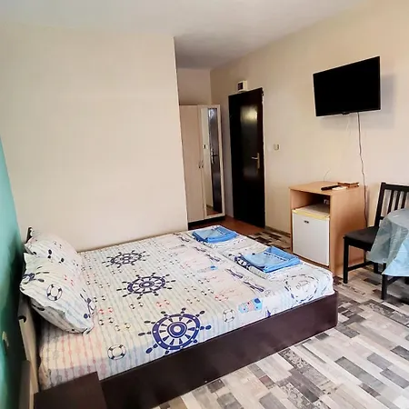 Kazlarov * Kiten (Burgas)