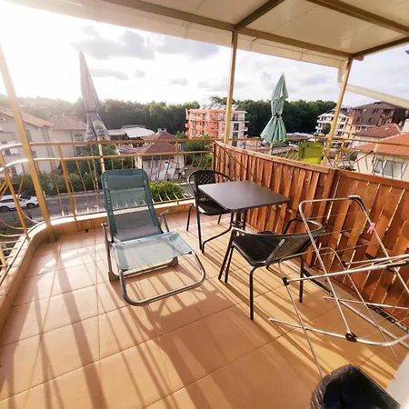 Guest house Kazlarov Kiten (Burgas)