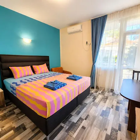 Guest house Kazlarov Kiten (Burgas)