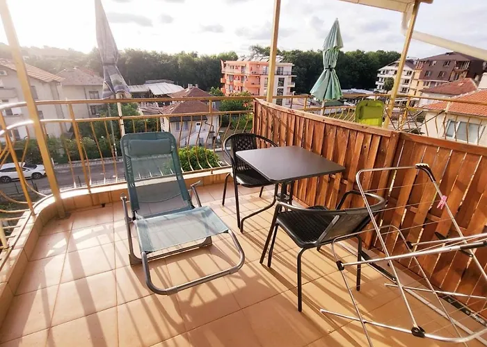 Guest house Kazlarov Kiten (Burgas)